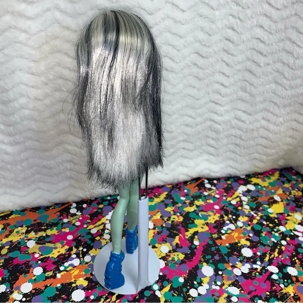 Monster High Frankie Stein Doll 2015 Ghoul Spirit DNV66 Cheerleader Doll